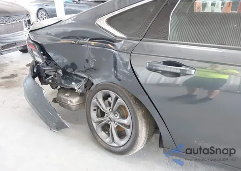 2024 Honda Accord Ex z USA, uszkodzony, nr VIN 1HGCY1F32RA052302